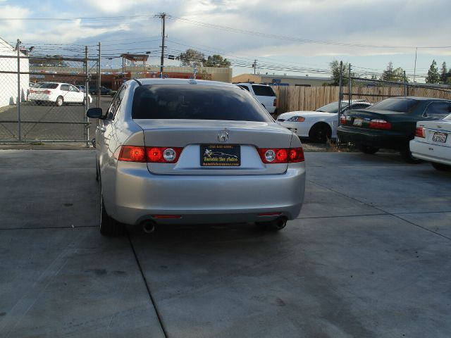 Acura TSX 2005 photo 2