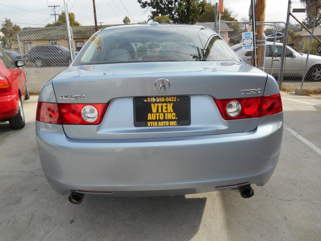 Acura TSX 2005 photo 2