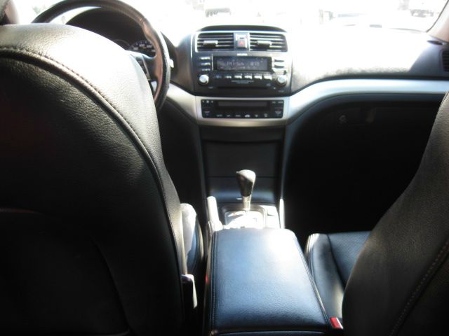 Acura TSX Premium Quattro Sedan