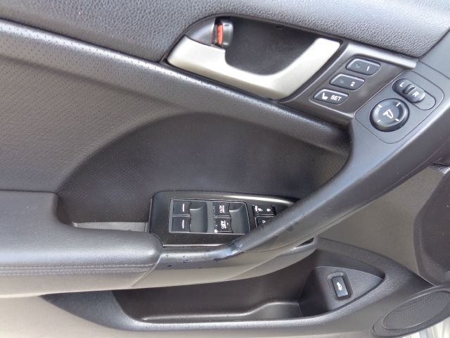 Acura TSX 2009 photo 20