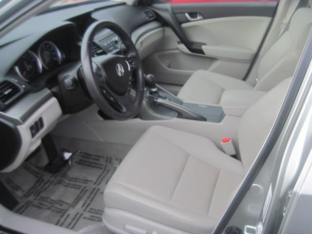 Acura TSX 2010 photo 2