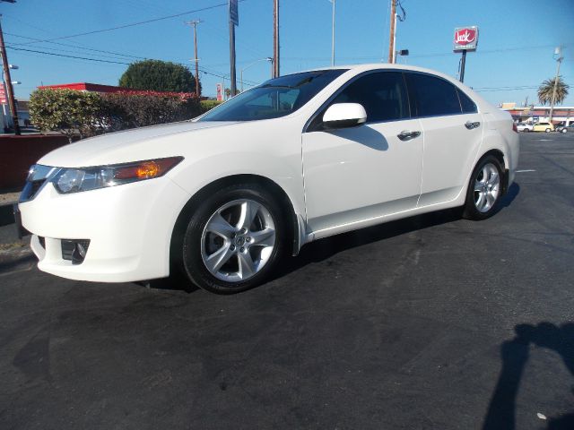 Acura TSX 2010 photo 2