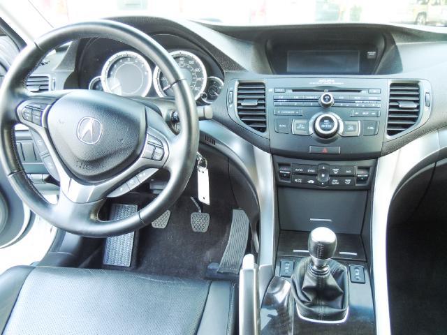 Acura TSX 2011 photo 2