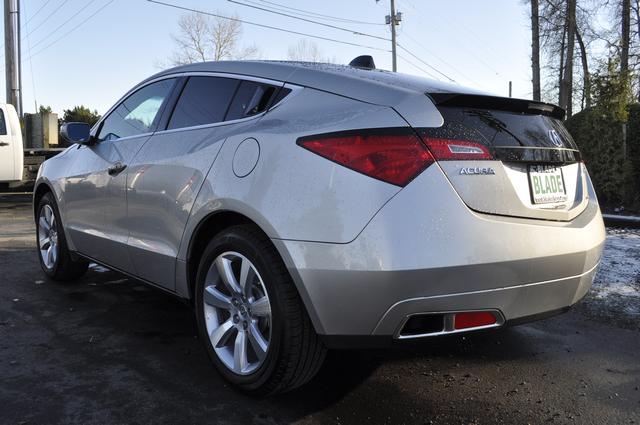 Acura ZDX 2010 photo 4