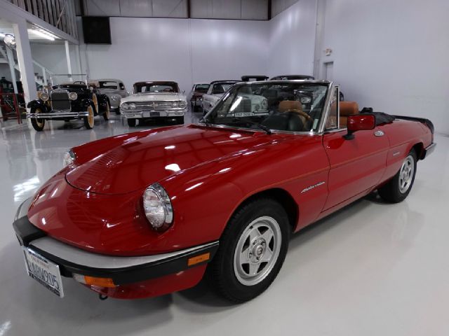 Alfa Romeo Spider 1988 photo 2