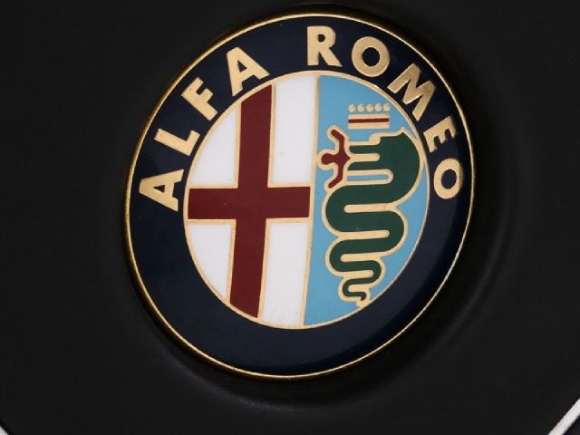 Alfa Romeo Spider 1988 photo 4