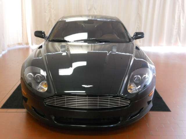 Aston Martin DB9 2005 photo 2