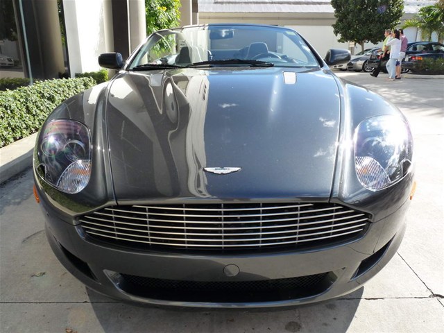 Aston Martin DB9 2006 photo 2