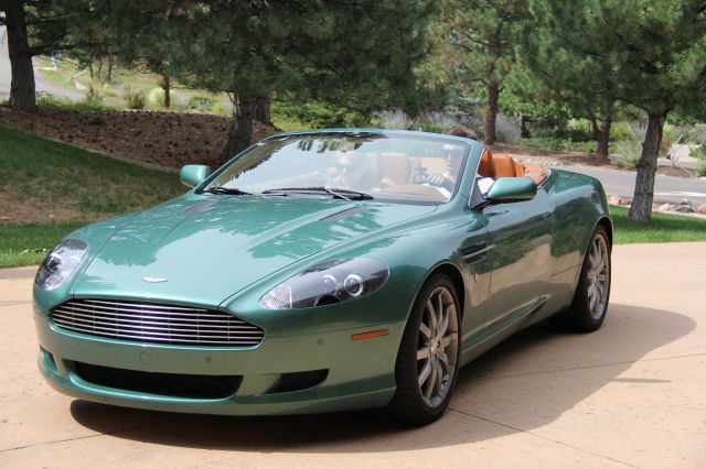Aston Martin DB9 2007 photo 1