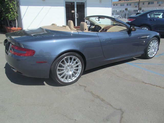 Aston Martin DB9 2008 photo 1