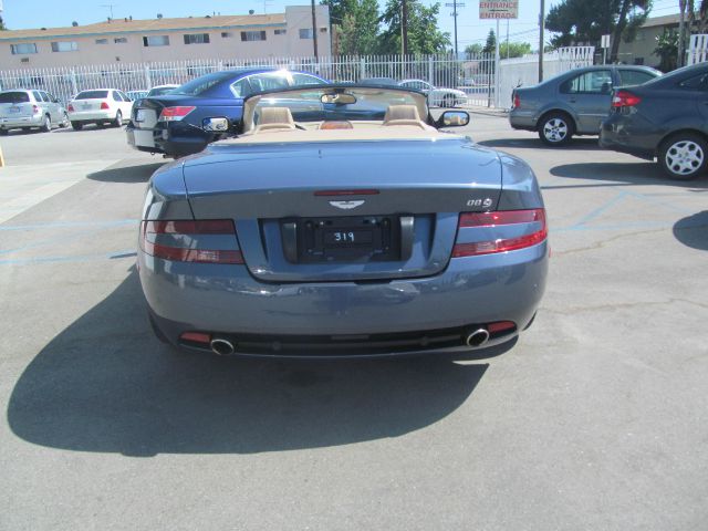 Aston Martin DB9 2008 photo 3