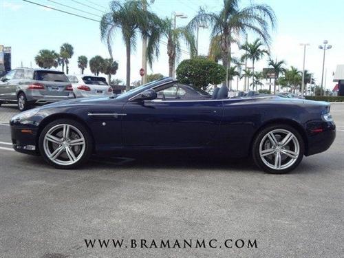 Aston Martin DB9 2010 photo 1