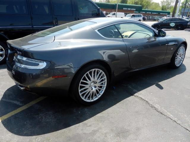 Aston Martin DB9 2010 photo 3