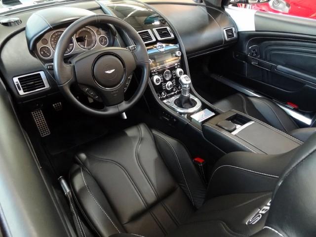 Aston Martin DBS 2011 photo 4