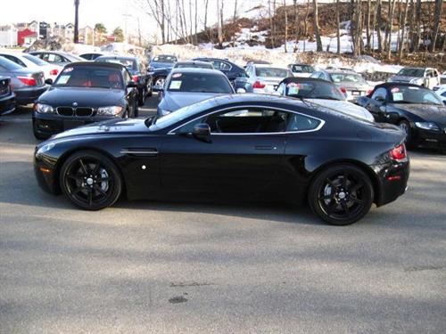 Aston Martin V8 Vantage 2006 photo 2