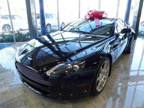 Aston Martin V8 Vantage 2007 photo 2