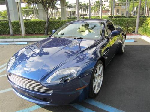 Aston Martin V8 Vantage 2007 photo 2