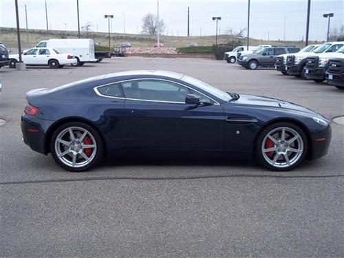 Aston Martin V8 Vantage 2008 photo 2
