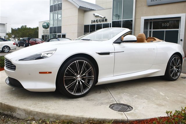 Aston Martin Virage 2012 photo 1