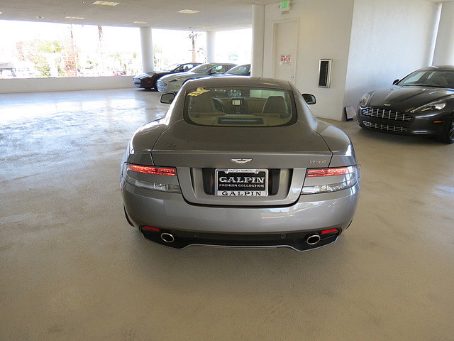 Aston Martin Virage 2012 photo 4