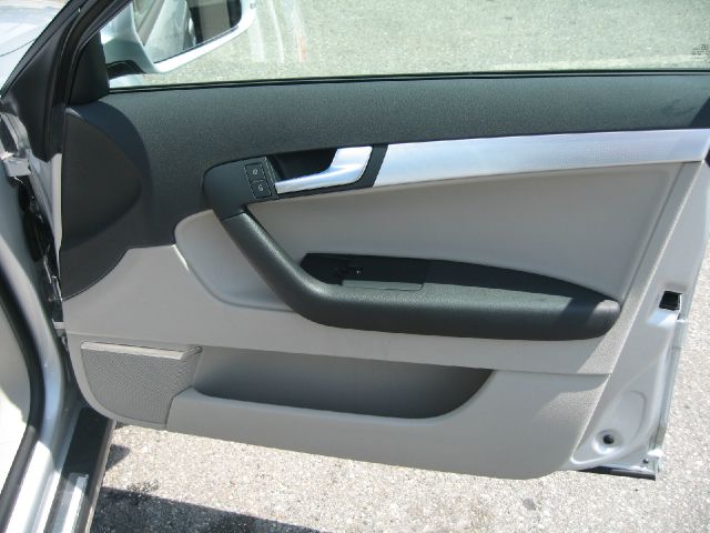 Audi A3 2010 photo 11