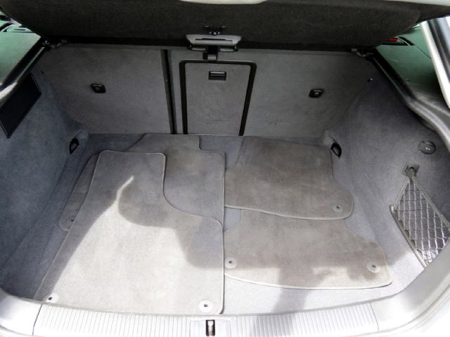 Audi A3 2010 photo 2