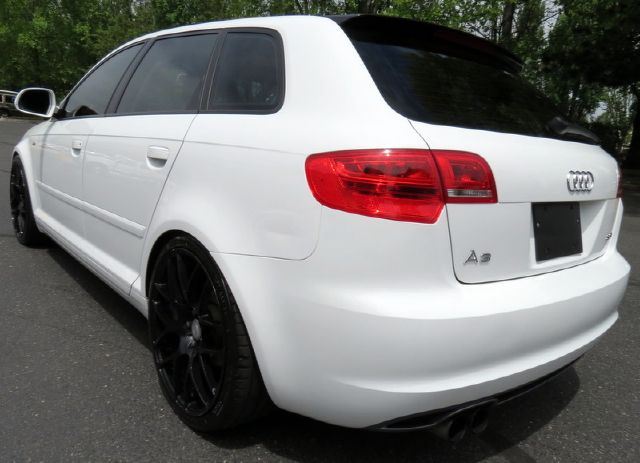 Audi A3 2010 photo 7