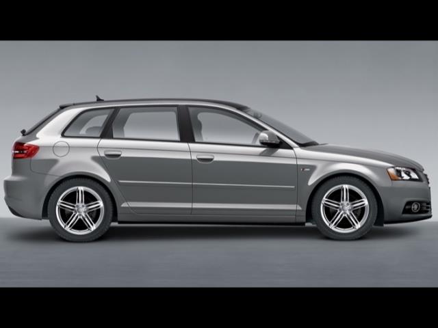 Audi A3 2010 photo 3