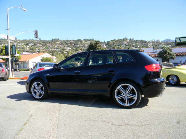 Audi A3 2011 photo 4