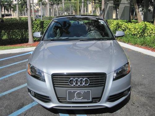 Audi A3 2011 photo 3
