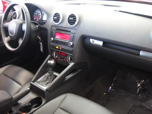 Audi A3 2011 photo 1