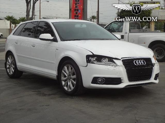 Audi A3 2011 photo 1