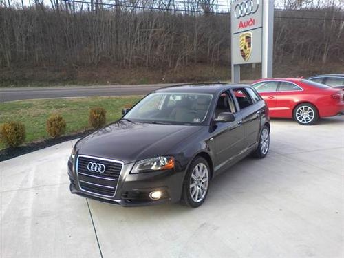 Audi A3 2011 photo 1