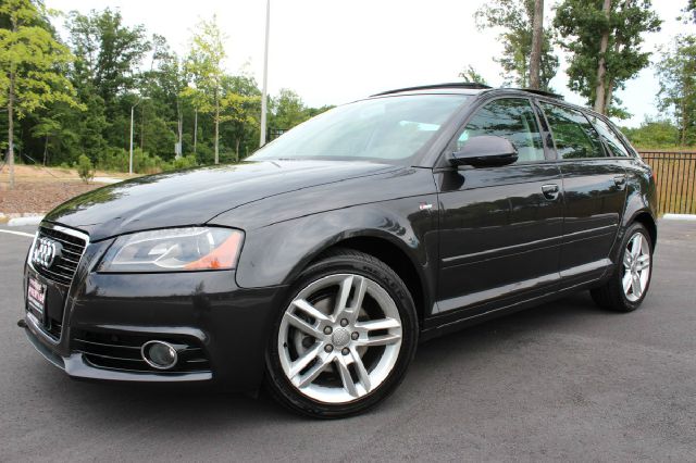Audi A3 2011 photo 43