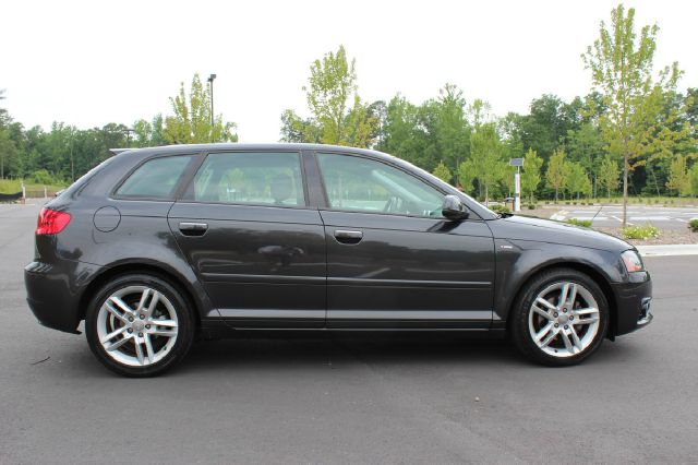 Audi A3 2011 photo 50