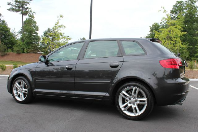 Audi A3 2011 photo 57
