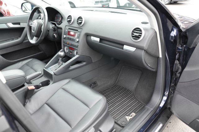 Audi A3 2012 photo 1