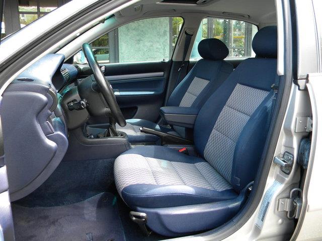 Audi A4 1998 photo 3