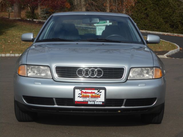 Audi A4 1999 photo 3