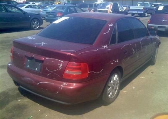 Audi A4 1999 photo 1