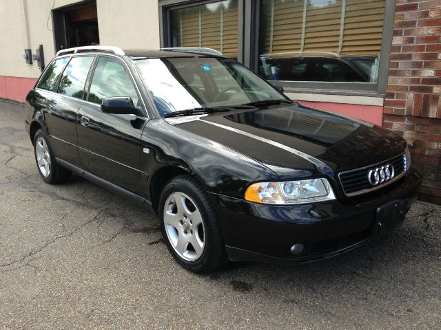 Audi A4 2001 photo 4