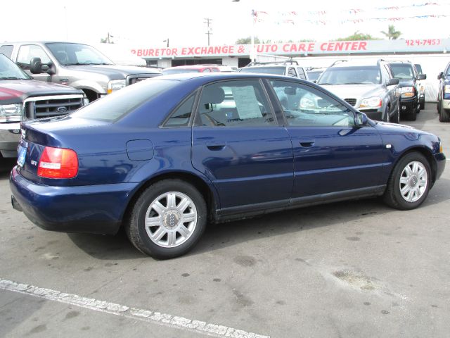 Audi A4 2001 photo 3