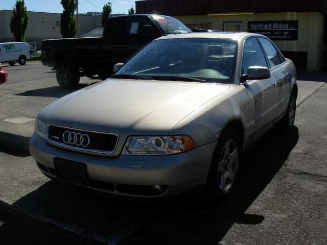 Audi A4 2001 photo 4