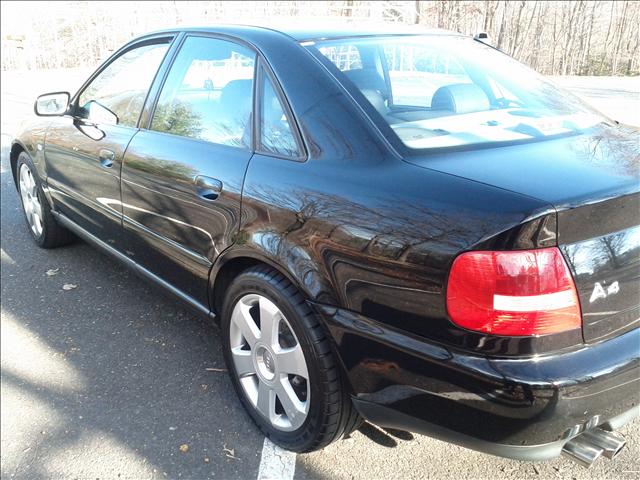 Audi A4 2001 photo 5