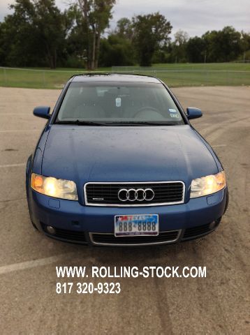 Audi A4 2002 photo 4