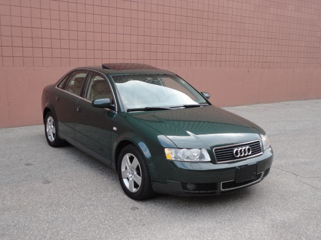 Audi A4 2002 photo 2