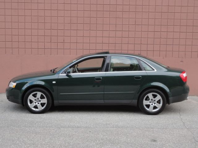 Audi A4 2002 photo 4