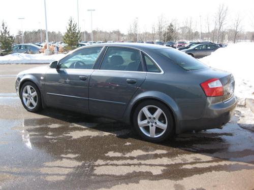 Audi A4 2002 photo 2