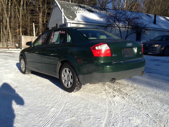 Audi A4 2002 photo 1