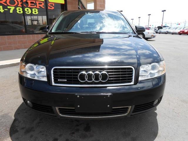 Audi A4 2002 photo 2